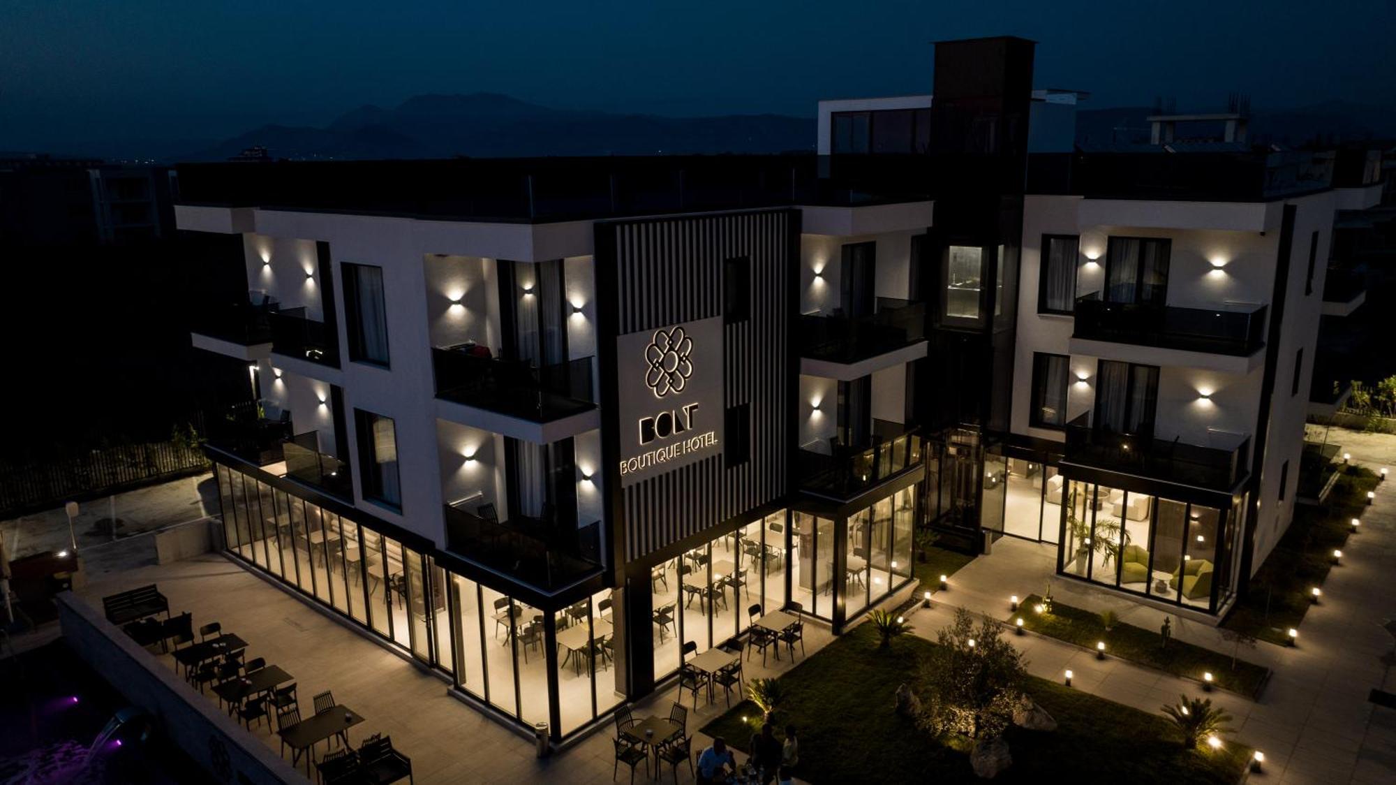 Bolt Boutique Hotel Lezhë Екстериор снимка